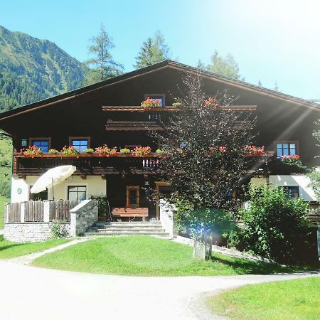 ラウリス Landhaus Scherer Bed & Breakfast エクステリア 写真